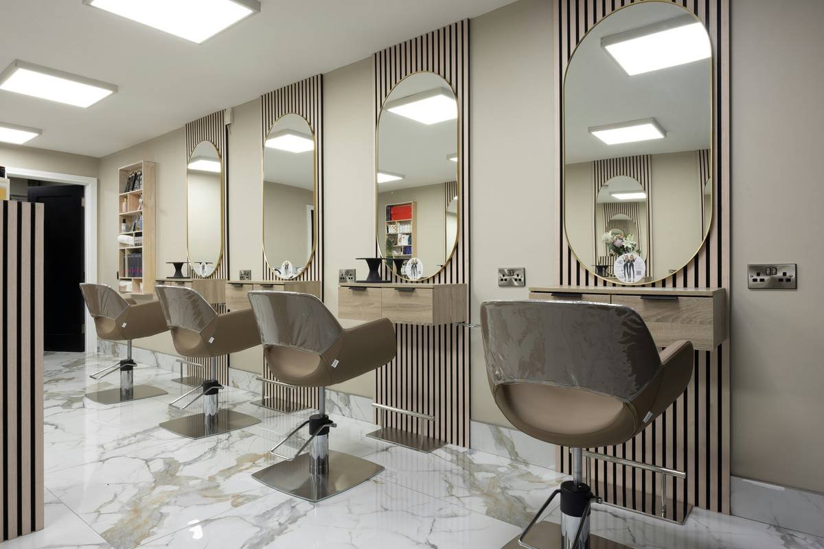 Why Your Beauty Room Chair Is Secretly Sabotaging Your Makeup Routine (And How to Fix It)