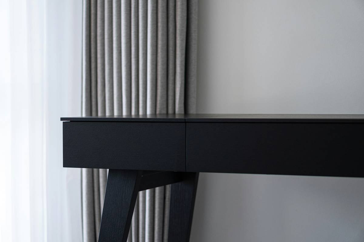 Ergonomic Vanity Design: The Hidden Key to Flawless Makeup Application